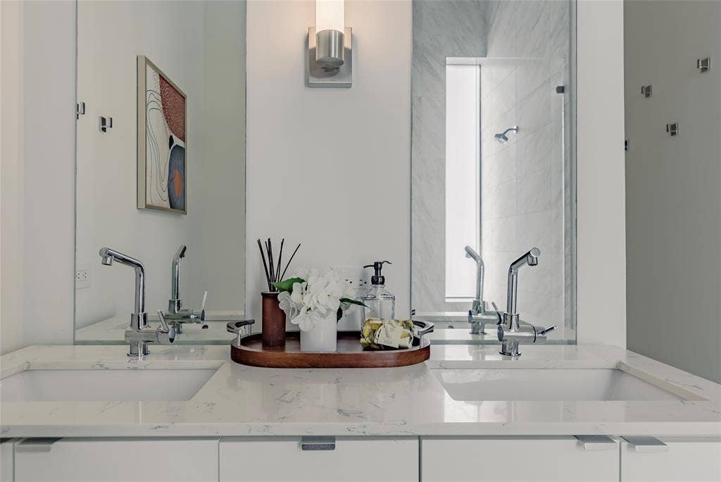 1504 Burlew Street, #101, Dallas, TX 75204