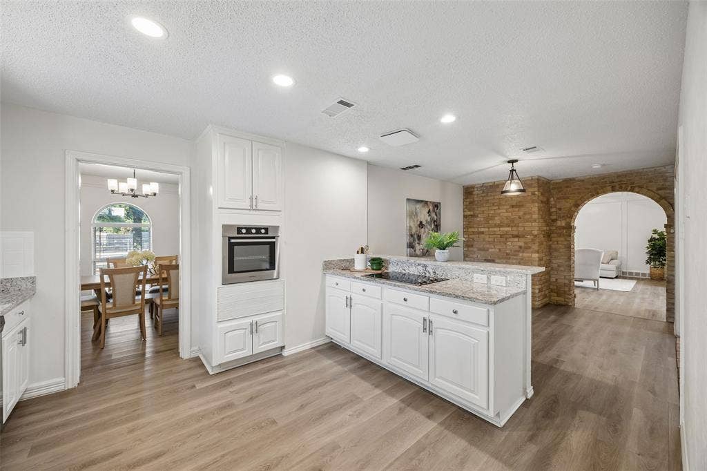 1710 Green Oaks Drive, Irving, TX 75061 1710 Green Oaks Drive, Irving, TX 75061
