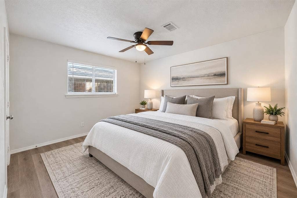 1710 Green Oaks Drive, Irving, TX 75061 Bedroom—Virtually Staged