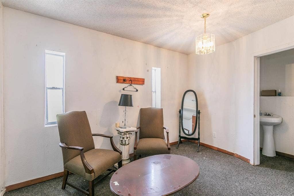 5007 Ivy Lane, Dallas, TX 75241 5007 Ivy Lane, Dallas, TX 75241