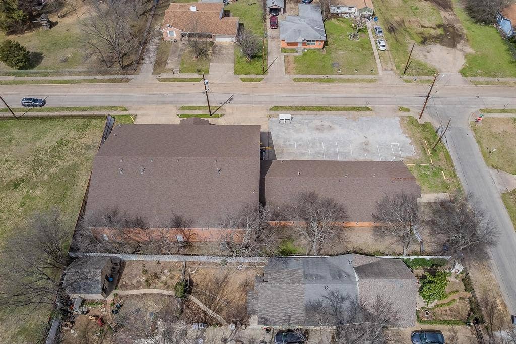 5007 Ivy Lane, Dallas, TX 75241 5007 Ivy Lane, Dallas, TX 75241