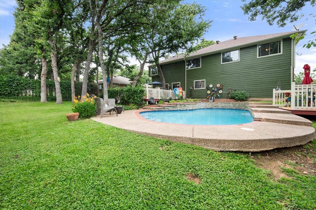 6616 Shorewood Drive, Arlington, TX 76016
