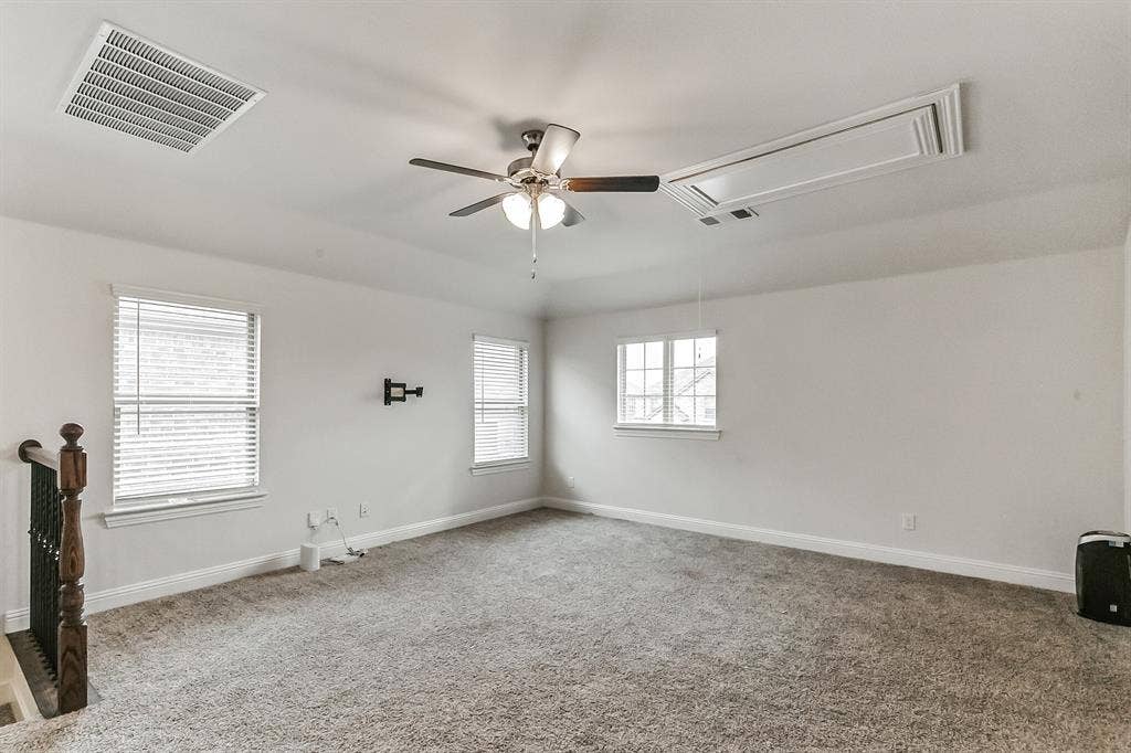 6028 Paddock Lane, Little Elm, TX 76227