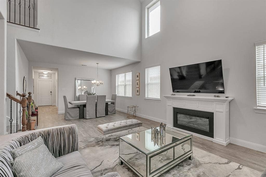 6028 Paddock Lane, Little Elm, TX 76227
