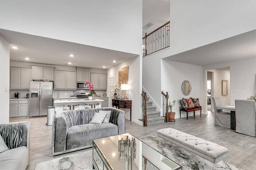 6028 Paddock Lane, Little Elm, TX 76227