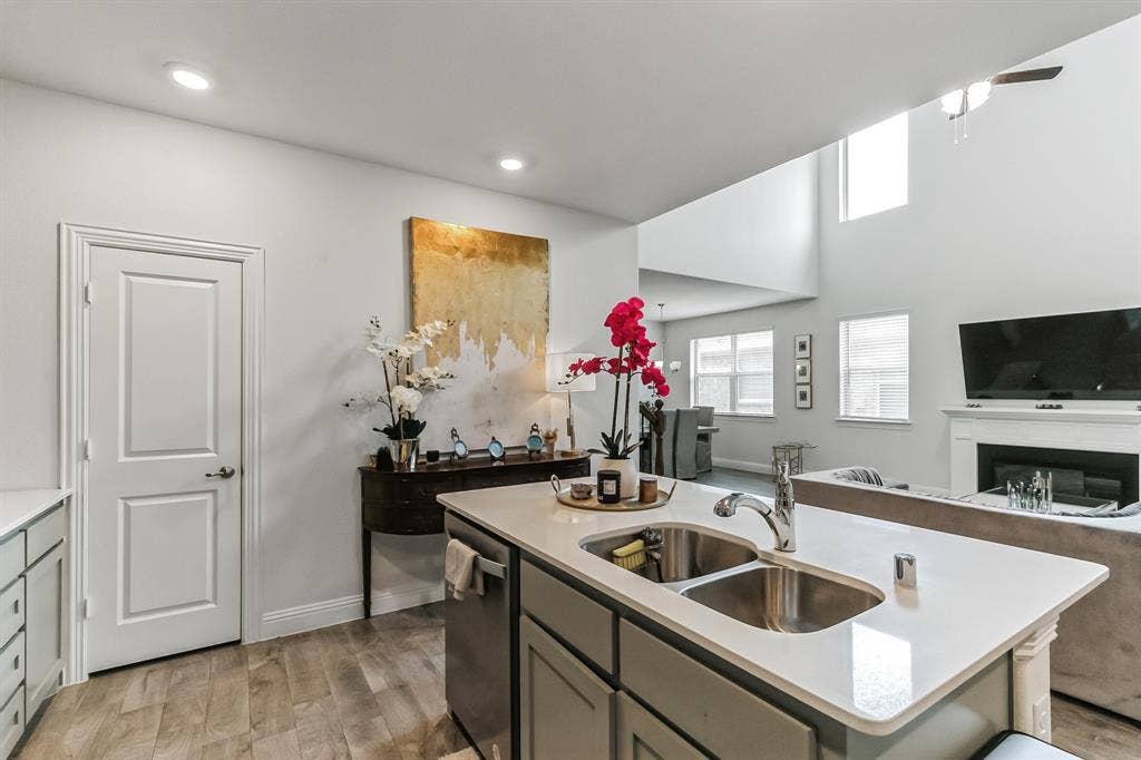 6028 Paddock Lane, Little Elm, TX 76227