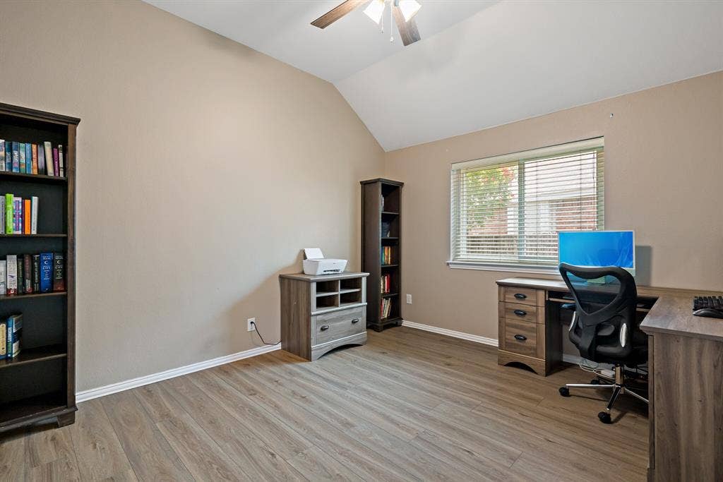 4408 Spanish Oak Circle, Corinth, TX 76208