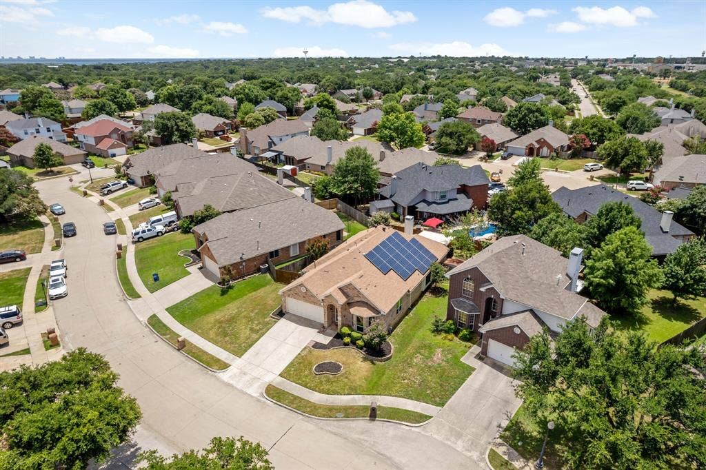 4408 Spanish Oak Circle, Corinth, TX 76208