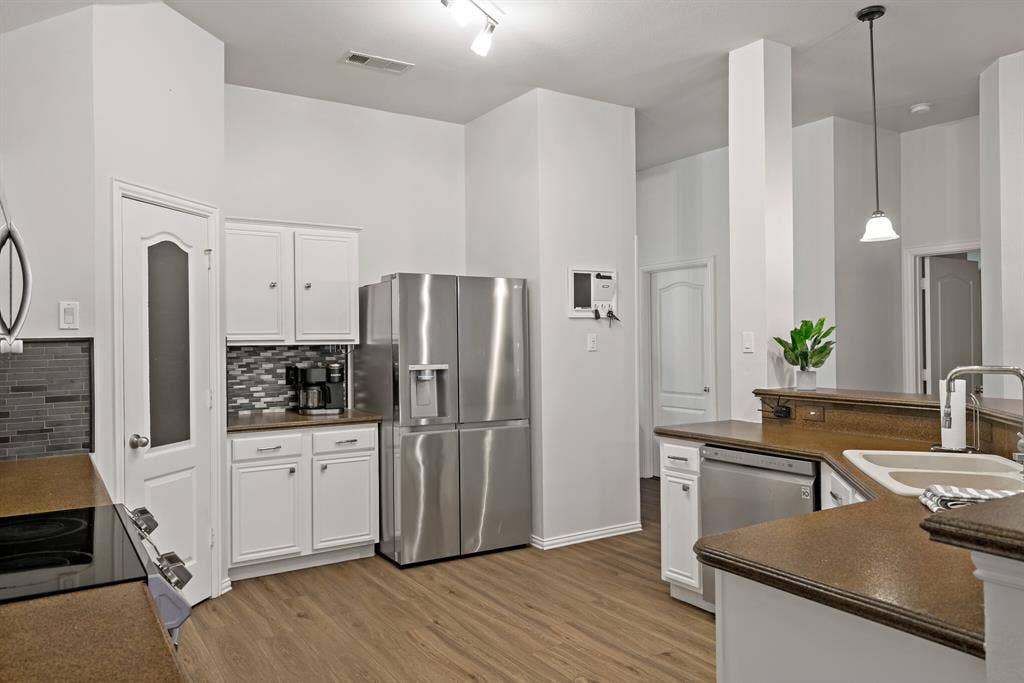 4408 Spanish Oak Circle, Corinth, TX 76208
