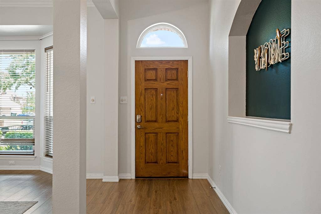 4408 Spanish Oak Circle, Corinth, TX 76208