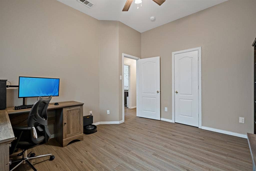 4408 Spanish Oak Circle, Corinth, TX 76208