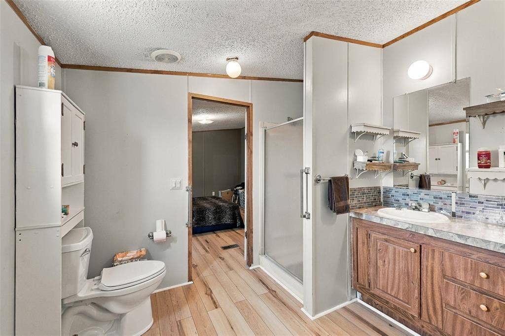 3111 Preston Road, Denison, TX 75020