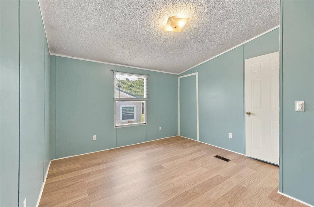 3111 Preston Road, Denison, TX 75020