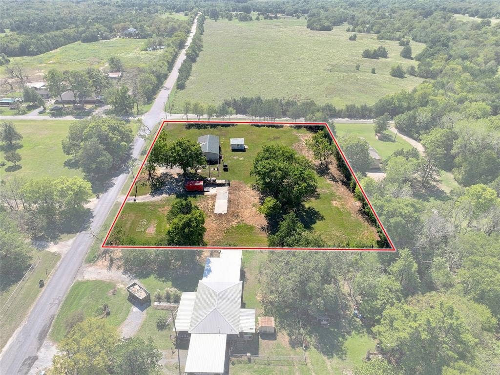 3111 Preston Road, Denison, TX 75020