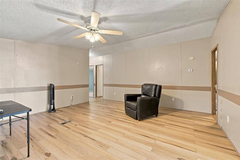 3111 Preston Road, Denison, TX 75020