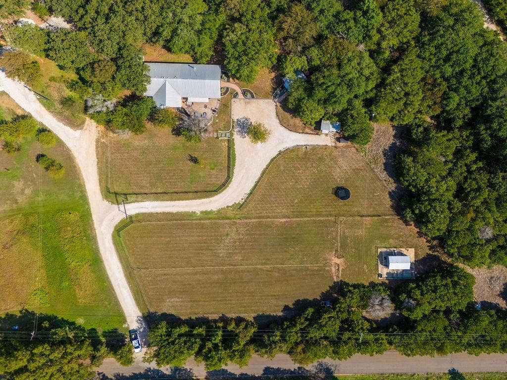 384 Fort Graham Road, Waco, TX 76705 Additional content