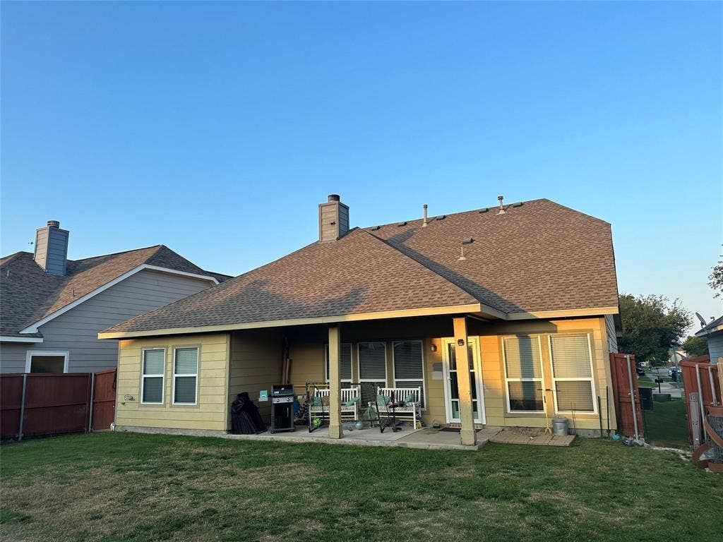 1208 Lazy Lane, McKinney, TX 75072