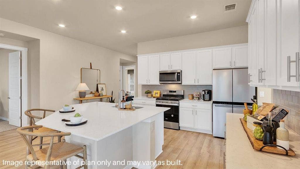 3666 Saguaro Drive, Grand Prairie, TX 75052