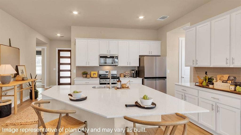 3666 Saguaro Drive, Grand Prairie, TX 75052