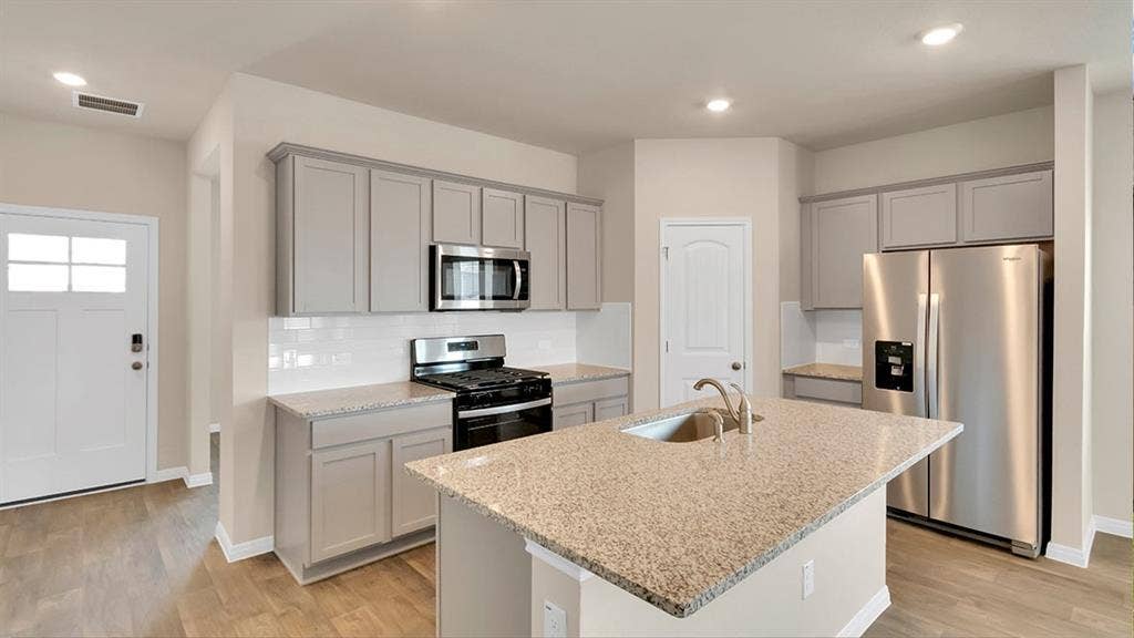3670 Zenith Drive, Grand Prairie, TX 75052