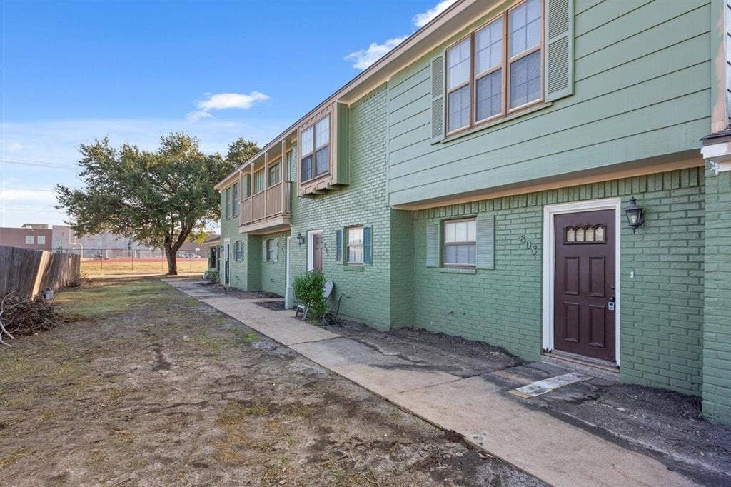 808 N 62nd Street, Waco, TX 76710