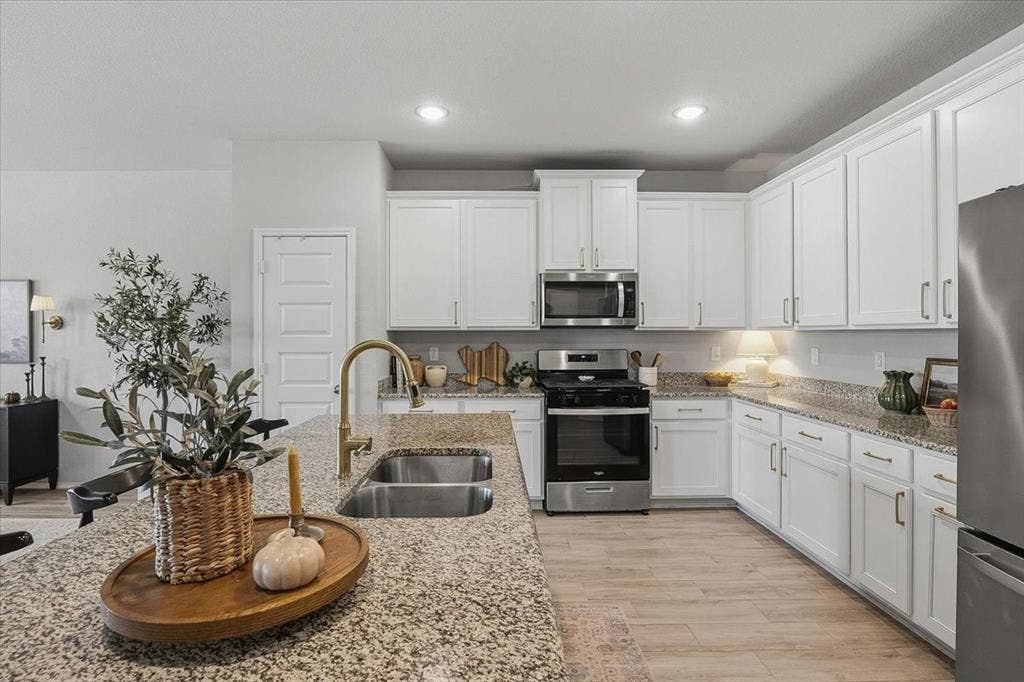 10920 Elata Drive, Fort Worth, TX 76108