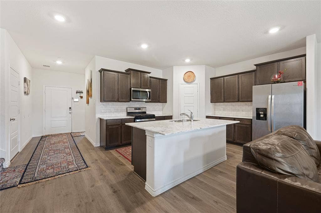 6225 Coal Fire DR, Garland, TX 75043