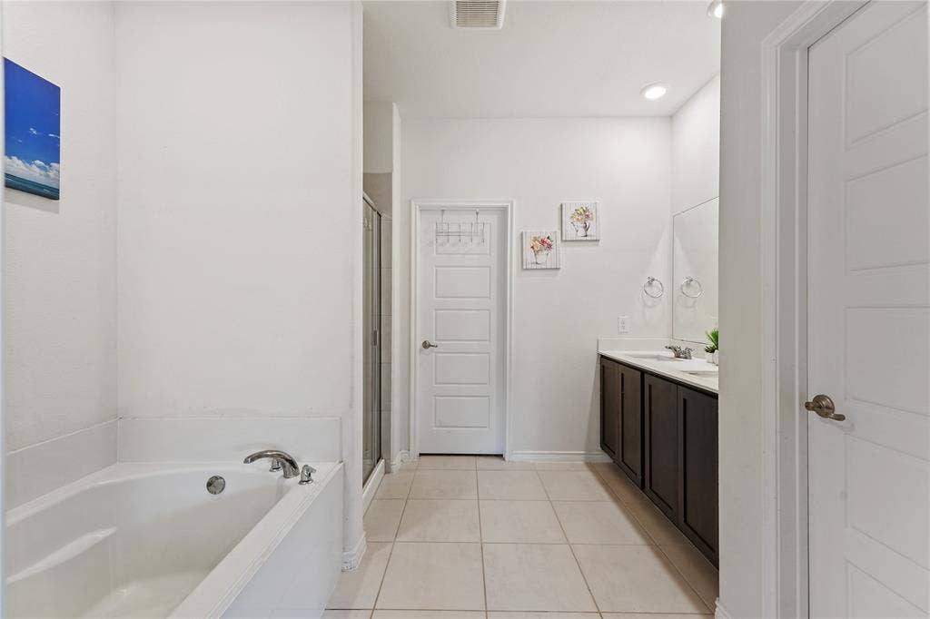 6225 Coal Fire DR, Garland, TX 75043