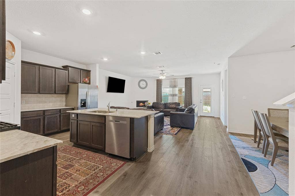 6225 Coal Fire DR, Garland, TX 75043