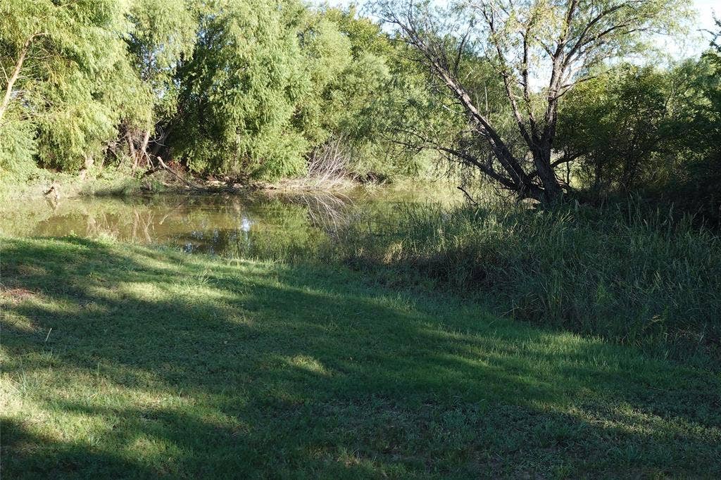300 Hogg Creek Road, Brownwood, TX 76801