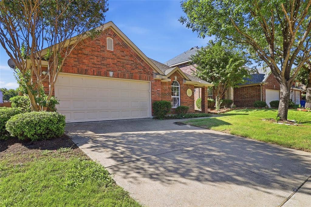 2909 Holly Lane, Wylie, TX 75098