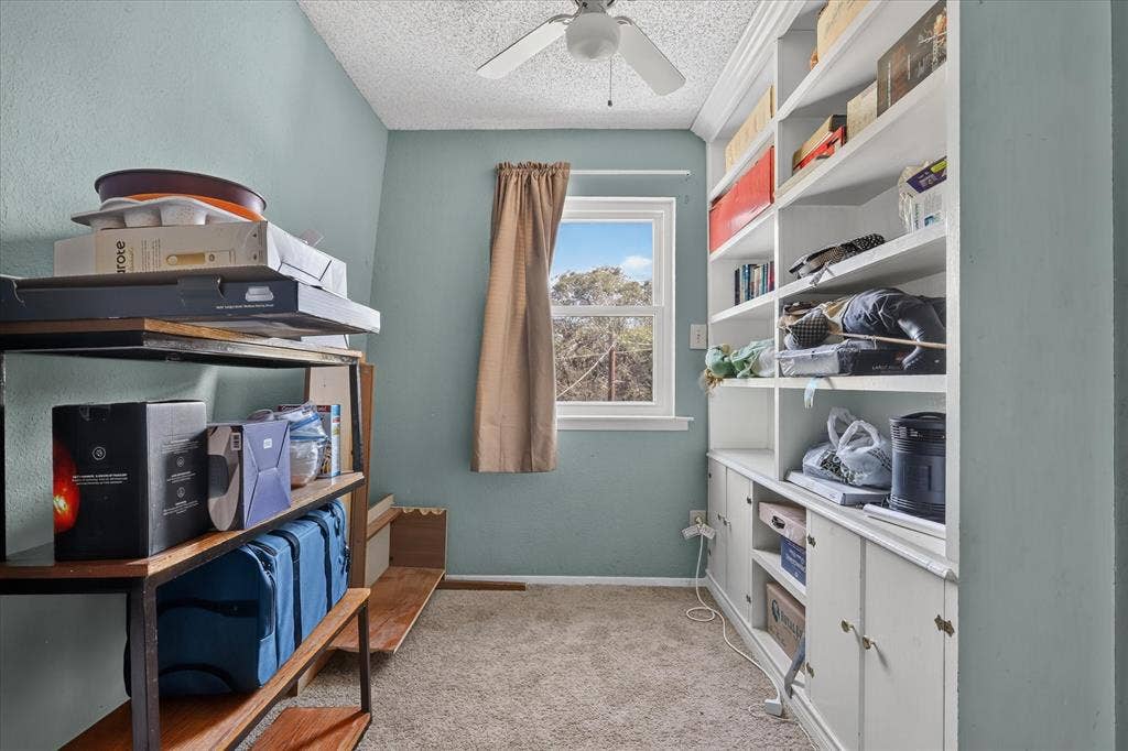 416 Cedarwood Street, Azle, TX 76020