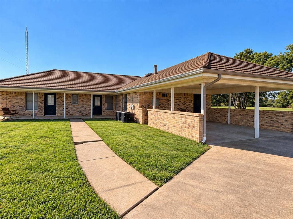 8560 County Road 513, Anna, TX 75409 8560 County Road 513, Anna, TX 75409