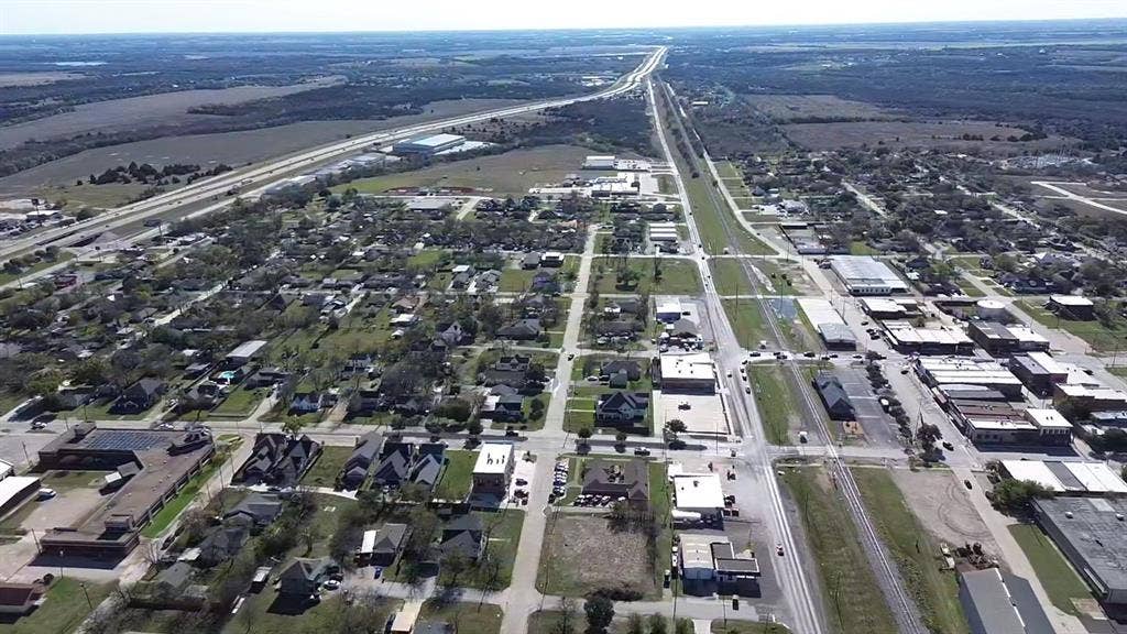 107 N Baker Street, Ferris, TX 75125