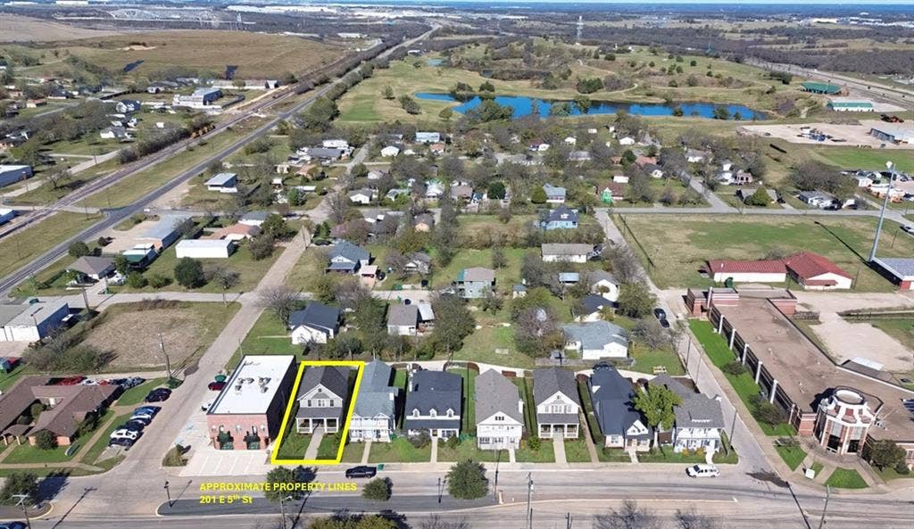 205 E 5th Street, Ferris, TX 75125