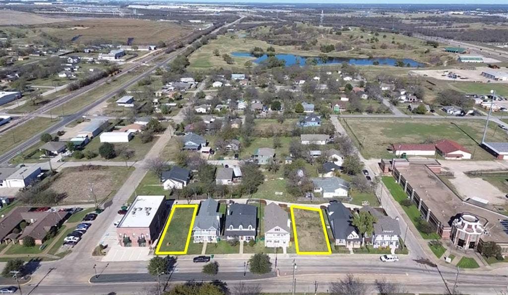 221 E 5th Street, Ferris, TX 75125