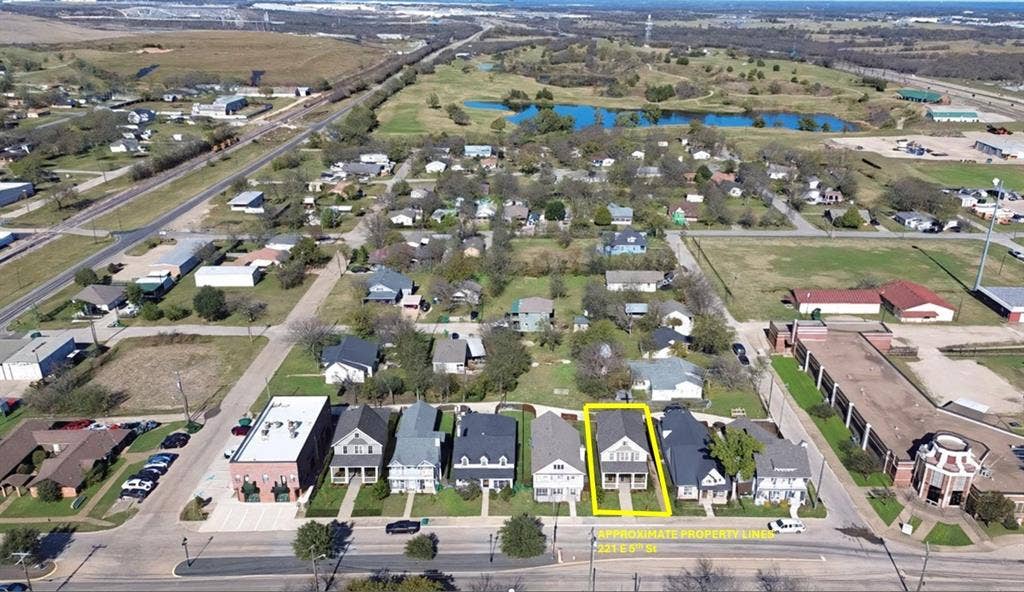 221 E 5th Street, Ferris, TX 75125