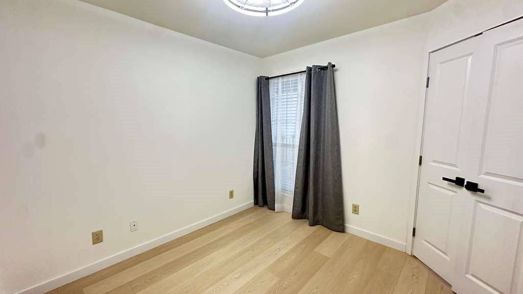 18333 Roehampton Drive, #322, Dallas, TX 75252