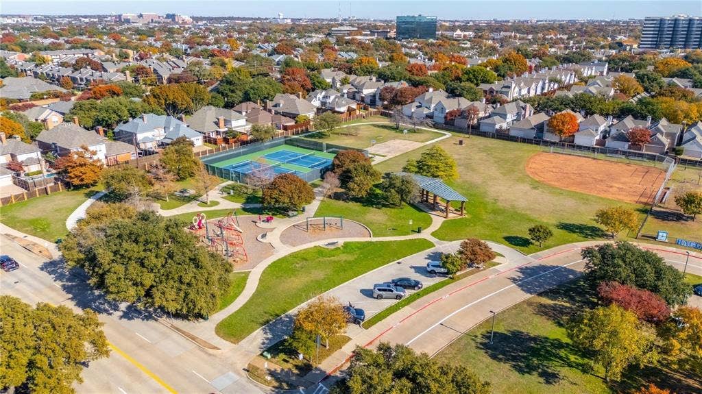 18333 Roehampton Drive, #322, Dallas, TX 75252