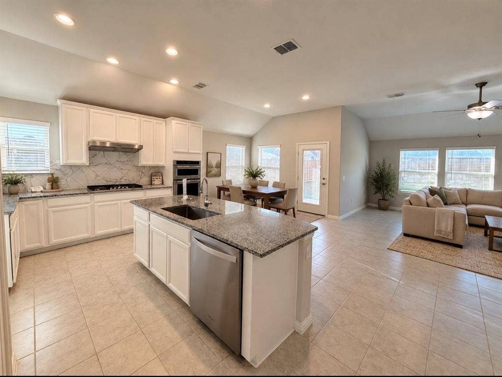 2848 N Ranger LN Street, Aubrey, TX 76227