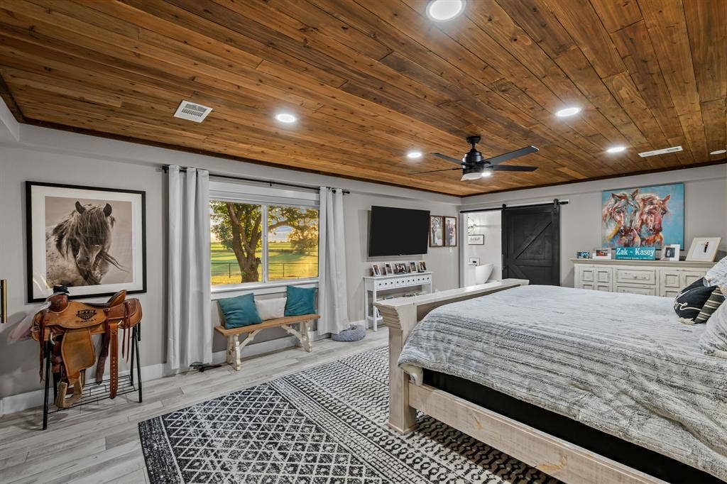 6101 Wild Cat Knob Road, Tolar, TX 76476