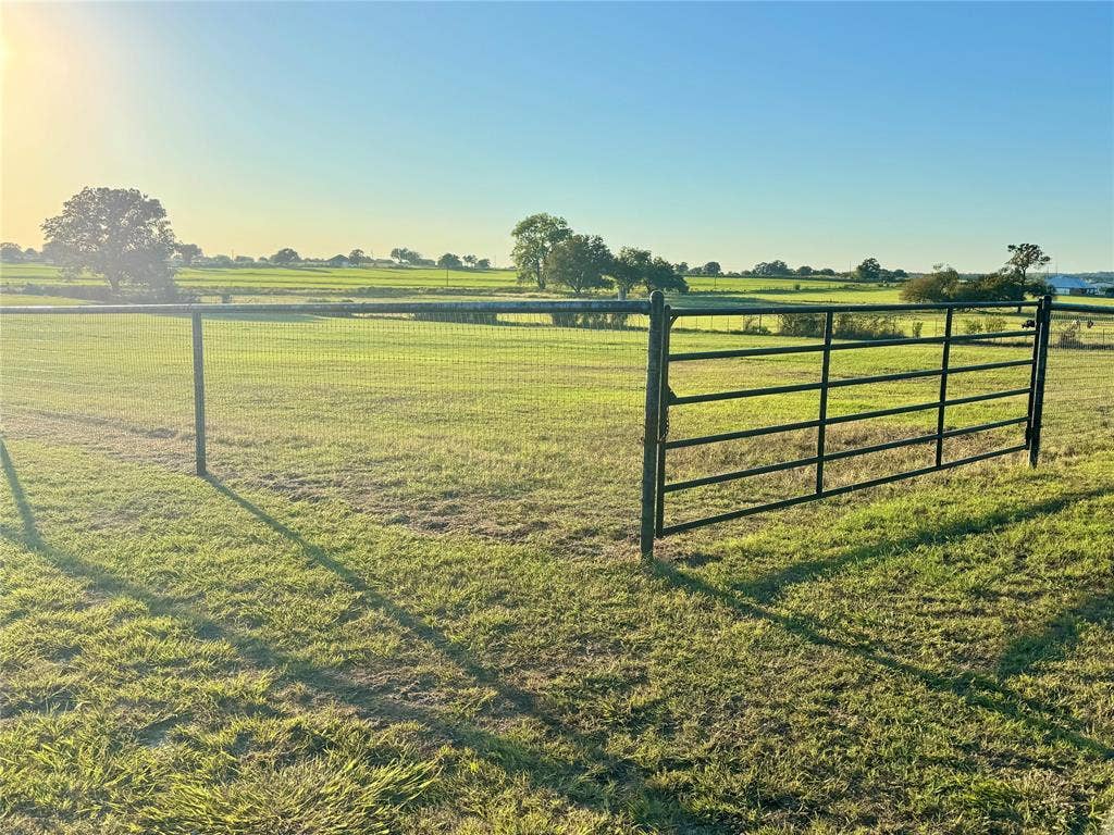 6101 Wild Cat Knob Road, Tolar, TX 76476
