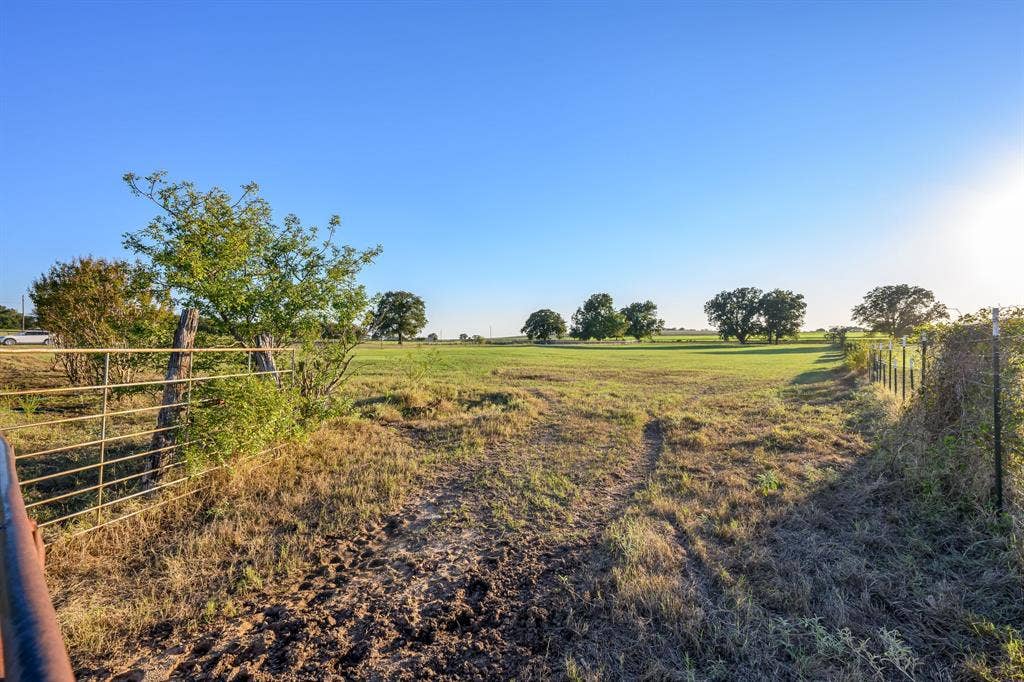 6101 Wild Cat Knob Road, Tolar, TX 76476