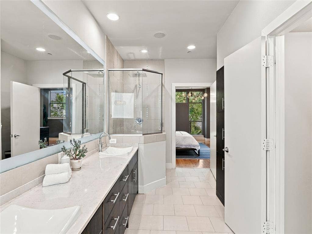 4618 Cedar Springs Road, #B, Dallas, TX 75219
