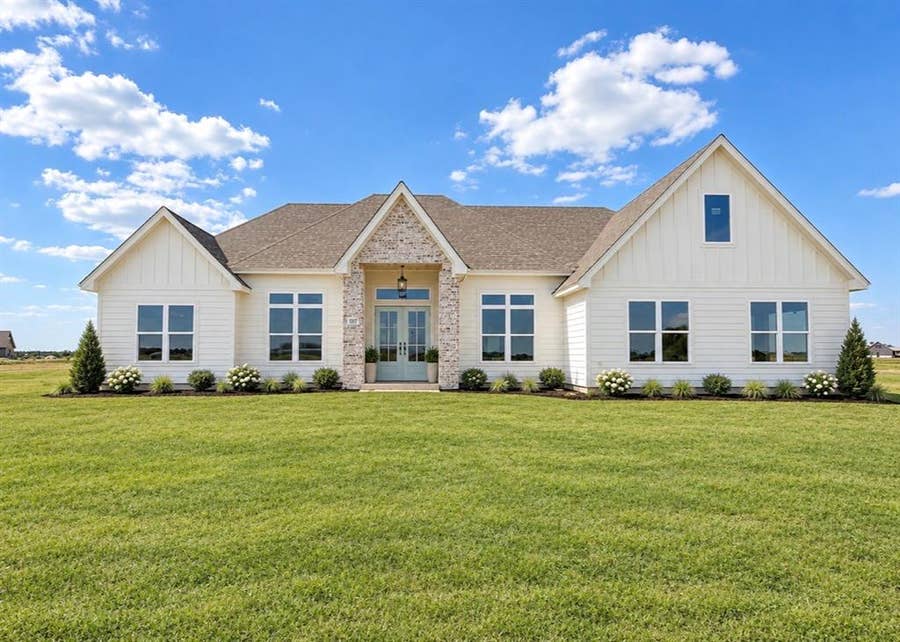Property photo for 117 Bluegrass Bend, Elm Mott, TX