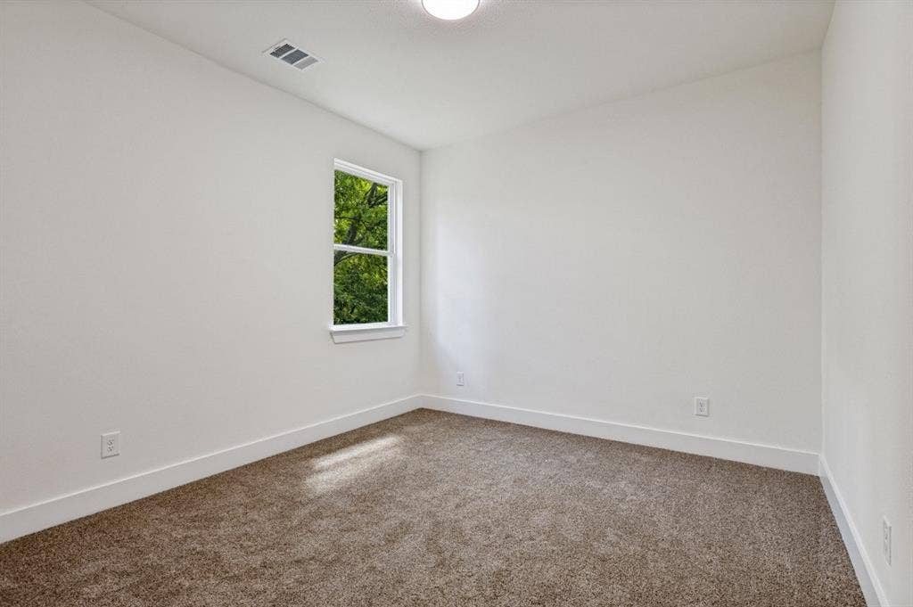 8916 Whitehall Lane, Dallas, TX 75232