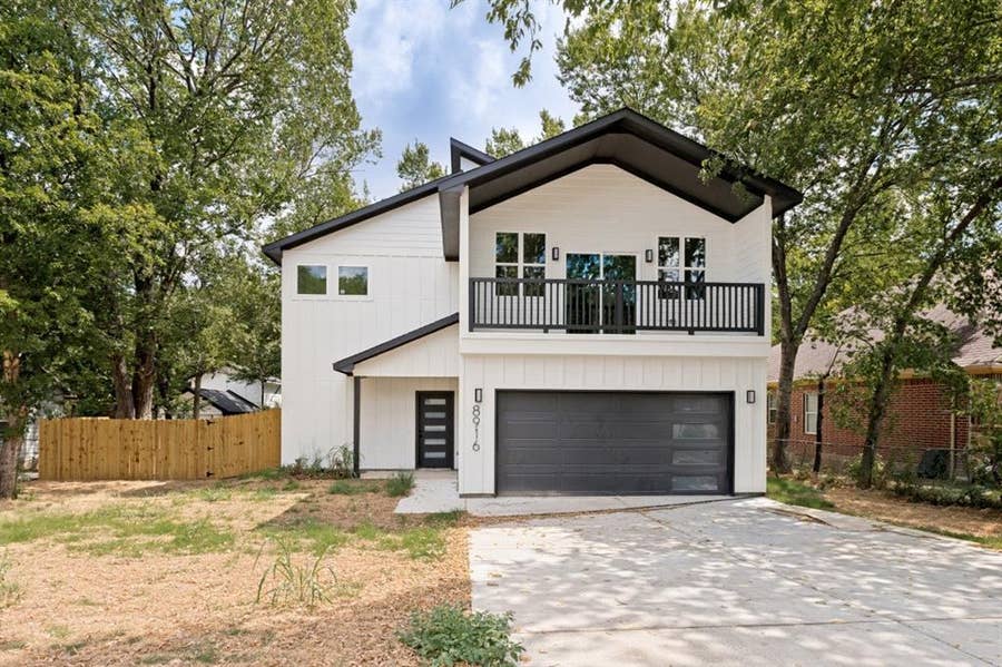 Property photo for 8916 Whitehall Lane, Dallas, TX