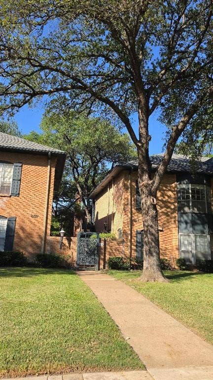 6023 E University Boulevard, #204, Dallas, TX 75206
