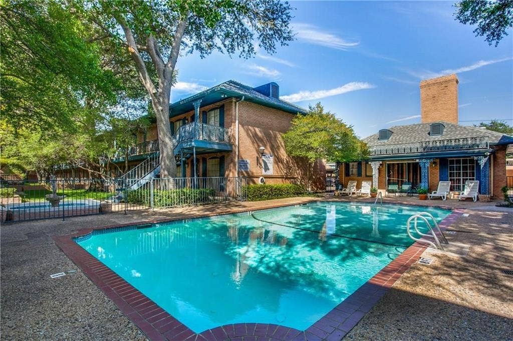 6023 E University Boulevard, #204, Dallas, TX 75206