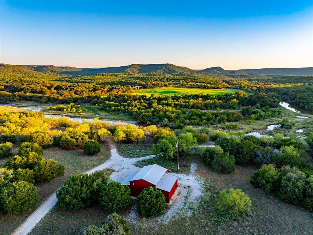 2024 Jesses Run Road, Graford, TX 76449